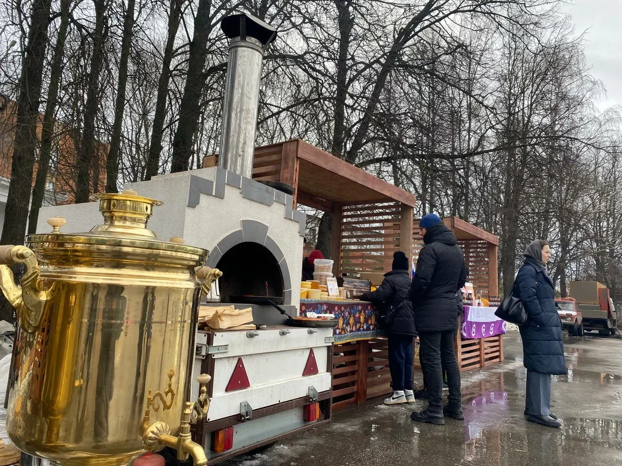 Нацпроект «Малое и среднее предпринимательство»: Тульские  предприниматели представили свою продукцию на «Русской классике».